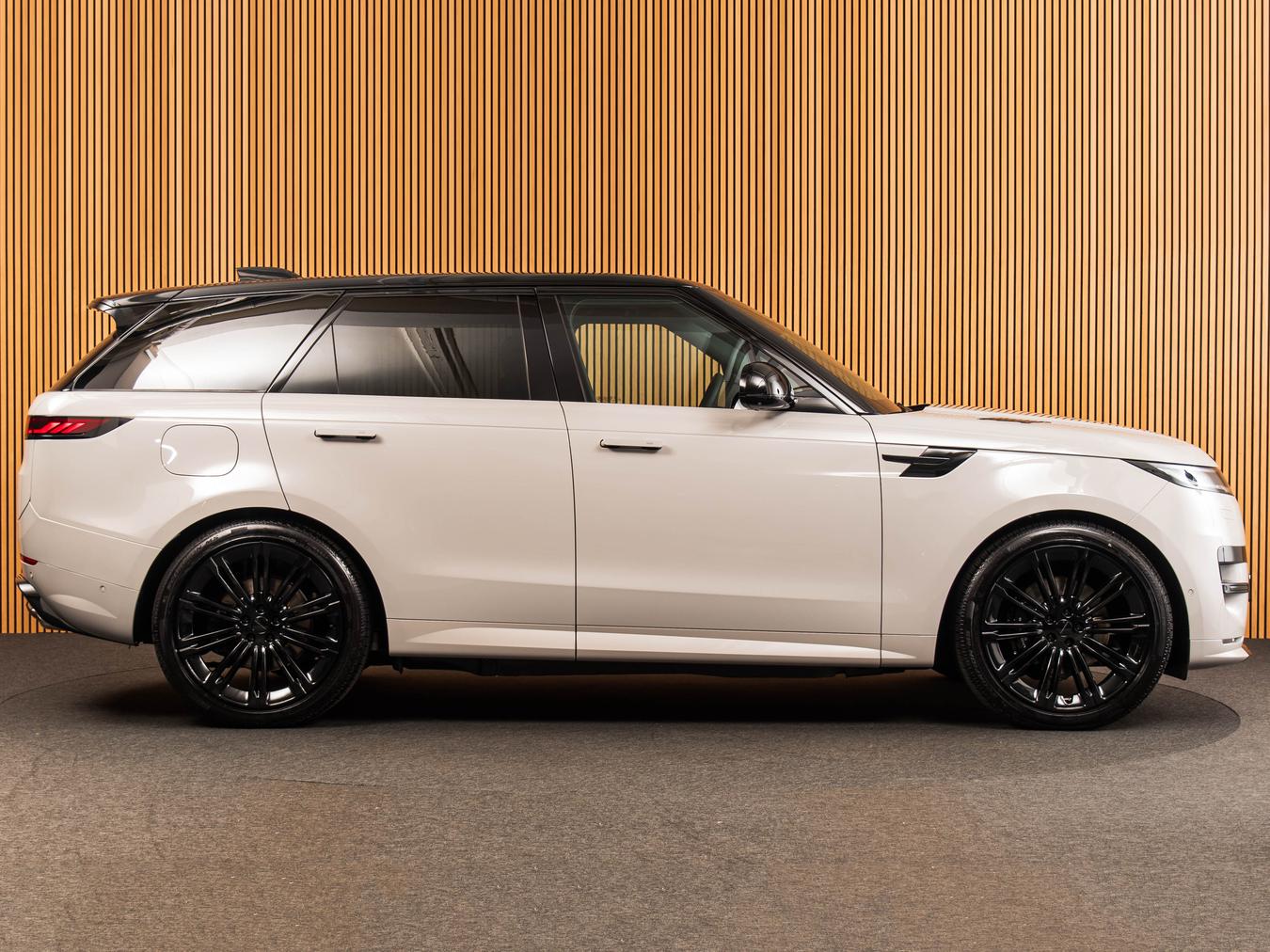 Land Rover Range Rover Sport P460e Dynamic HSE