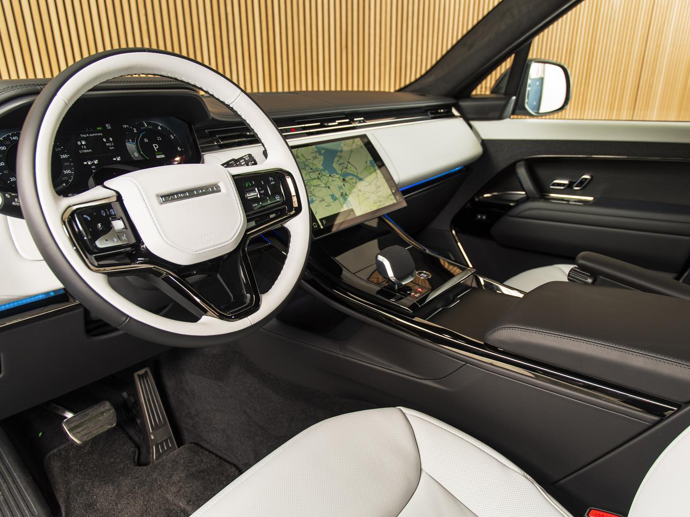 Land Rover Range Rover Sport P550e Autobiography