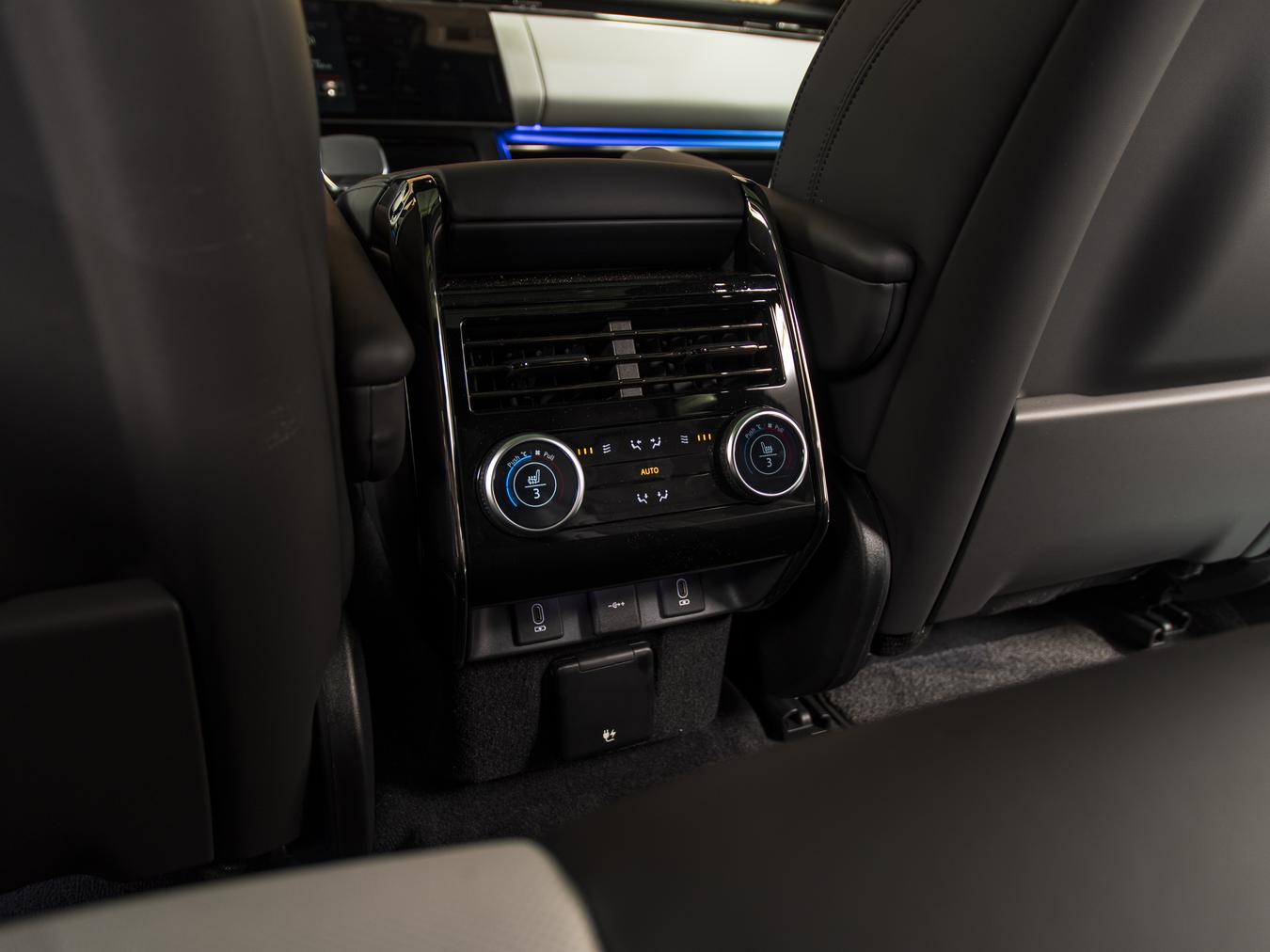 Land Rover Range Rover Sport P550e Autobiography