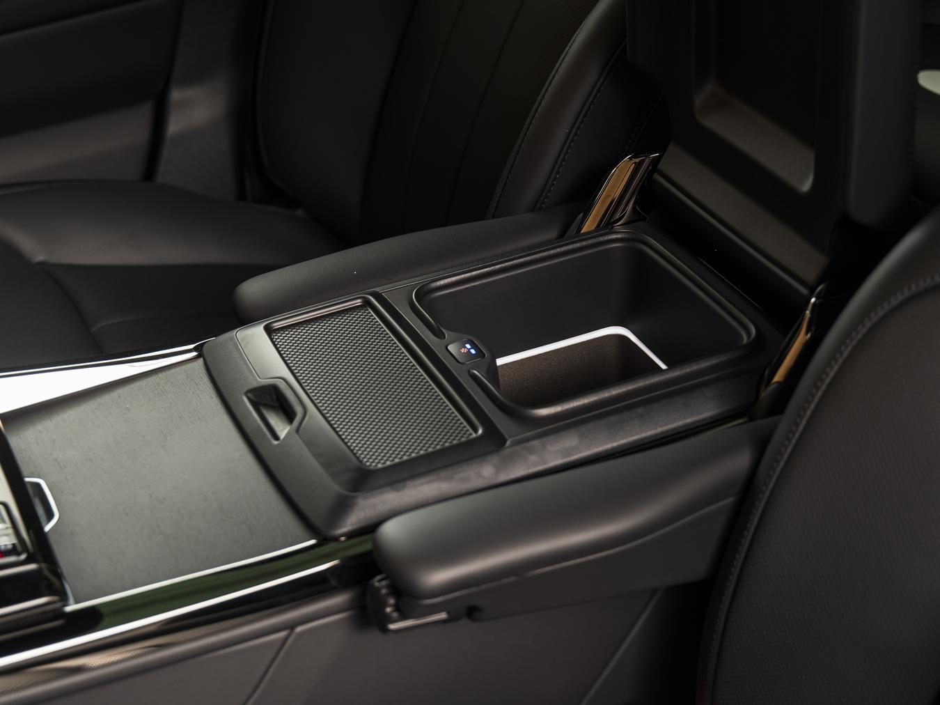 Land Rover Range Rover Sport P550e Autobiography