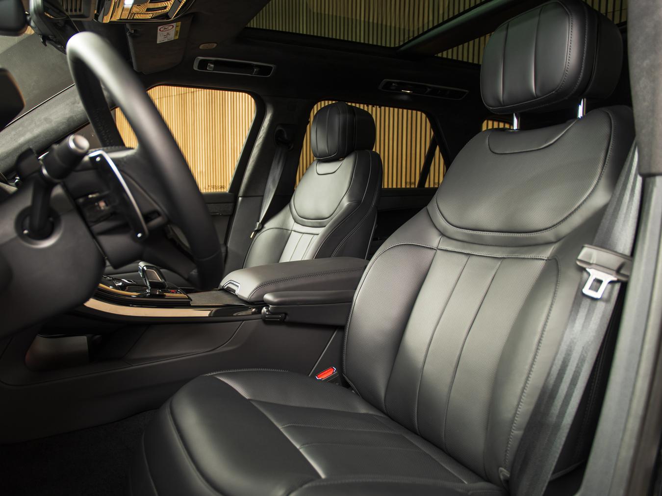 Land Rover Range Rover Sport P550e Autobiography
