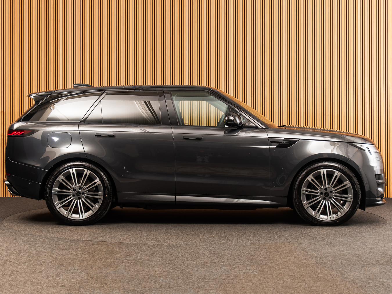 Land Rover Range Rover Sport P550e Autobiography