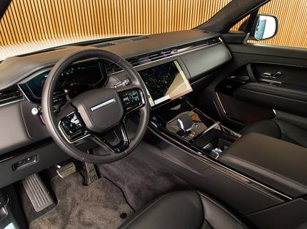 Land Rover Range Rover Sport P550e Autobiography
