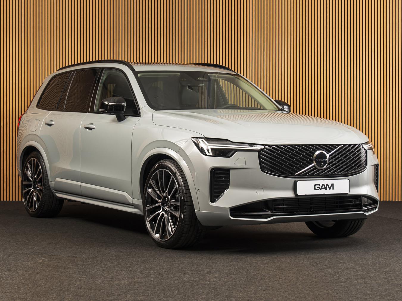 Volvo XC90 T8 Plus Dark