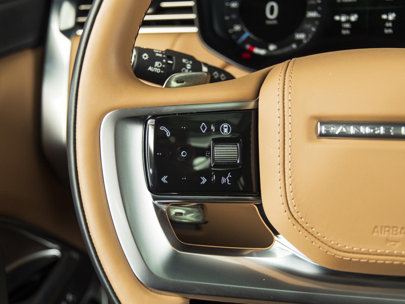 Land Rover Range Rover P460e HSE