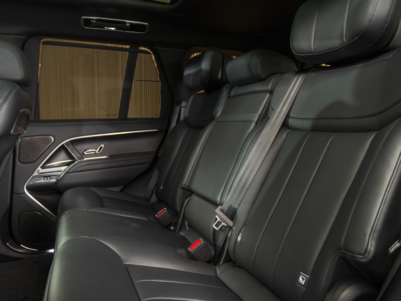 Land Rover Range Rover P550e Autobiography