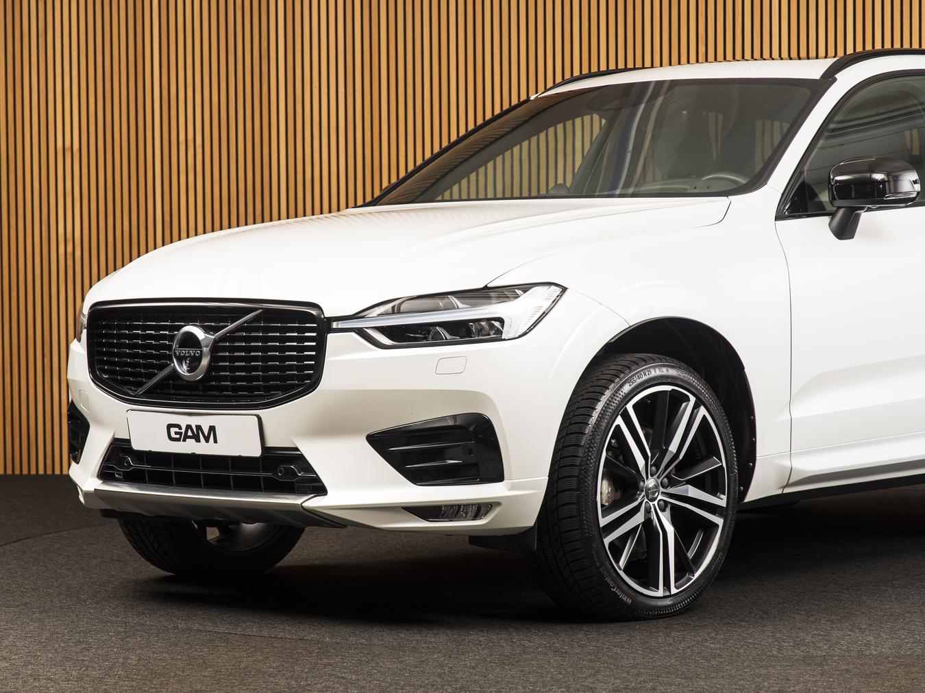 Volvo XC60 2.0 B4 R-Design