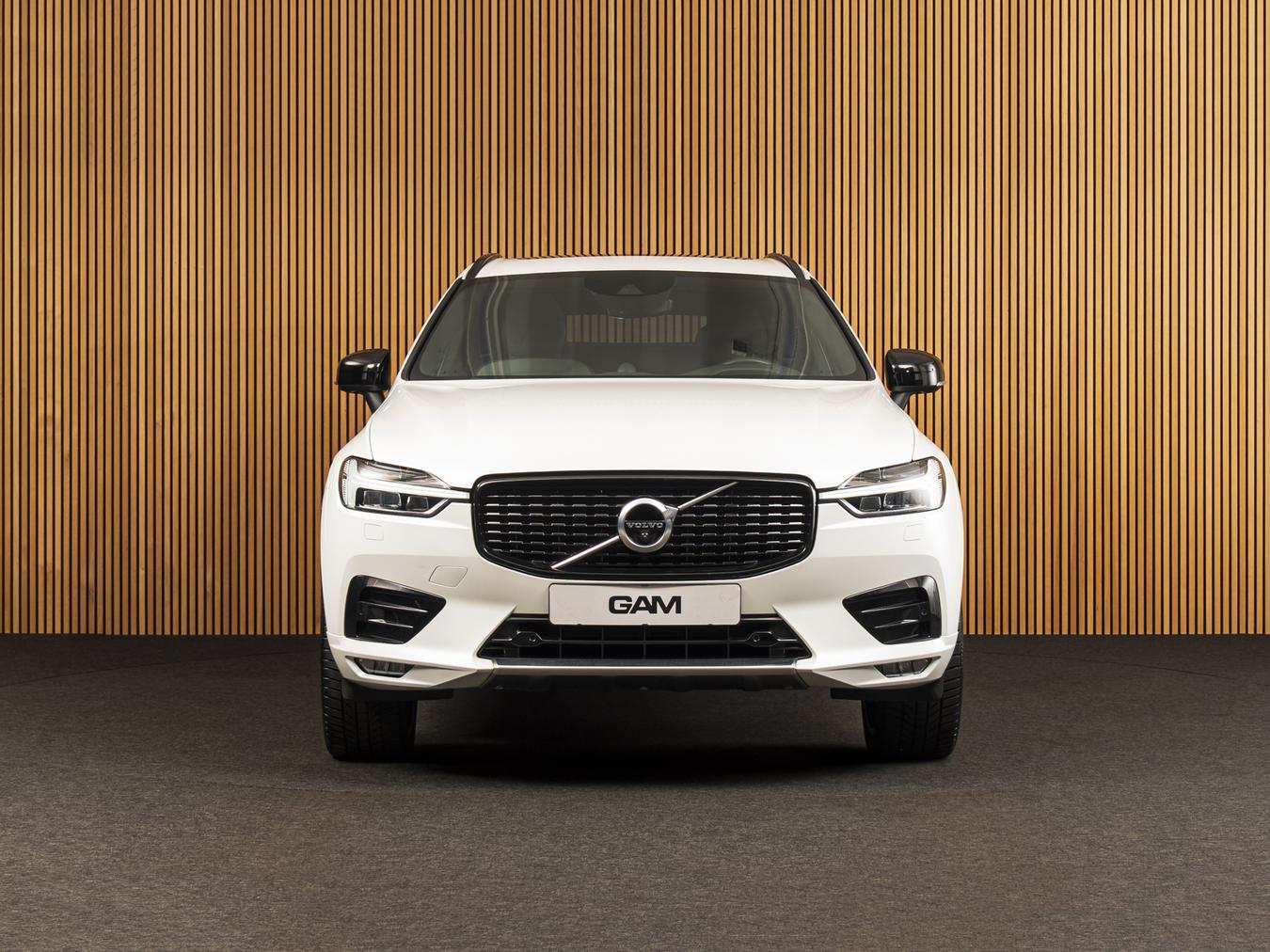 Volvo XC60 2.0 B4 R-Design