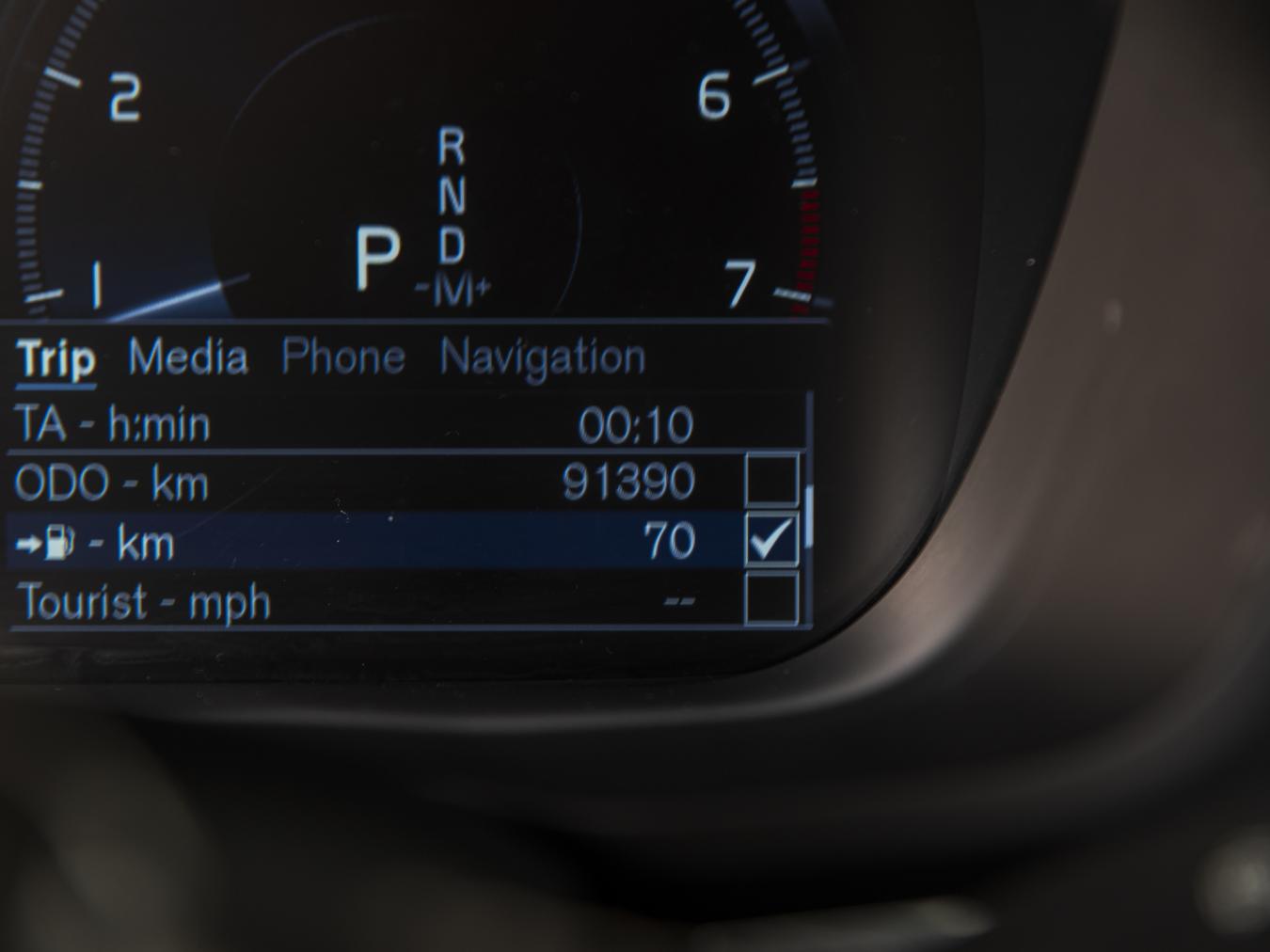 Volvo XC60 2.0 B4 R-Design