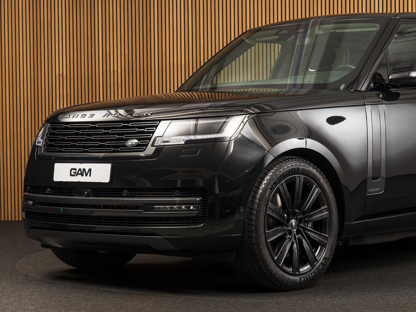 Land Rover Range Rover P550e Autobiography