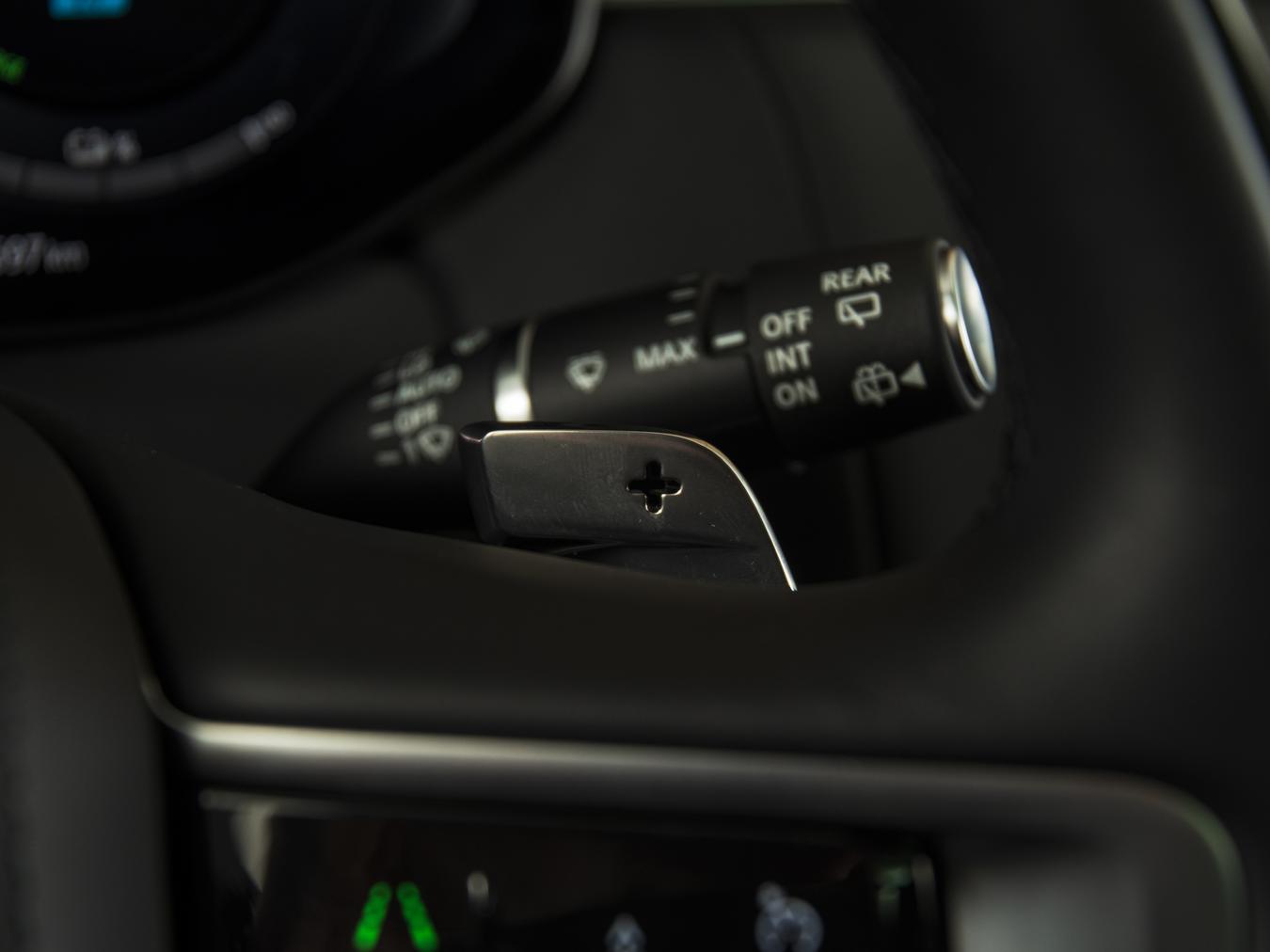 Land Rover Range Rover P550e Autobiography