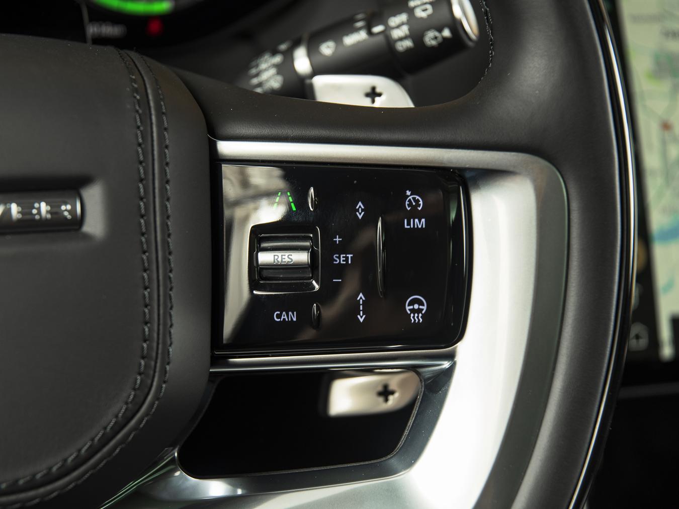 Land Rover Range Rover P550e Autobiography