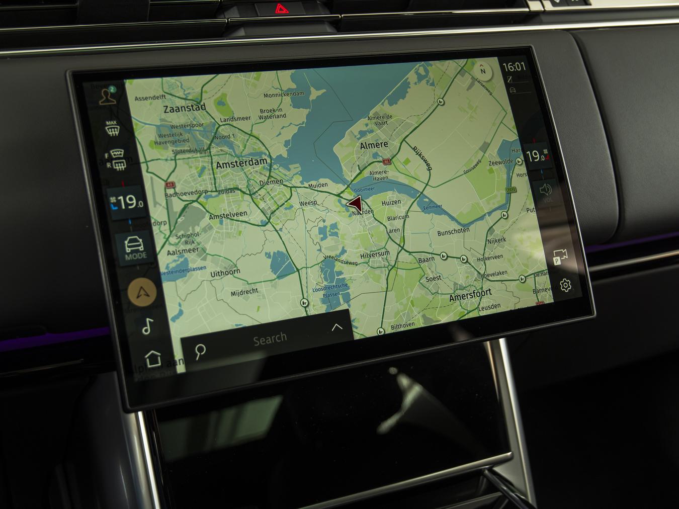 Land Rover Range Rover P550e Autobiography