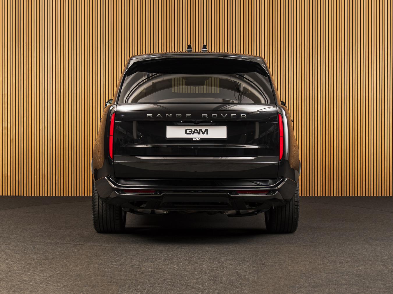 Land Rover Range Rover P550e Autobiography