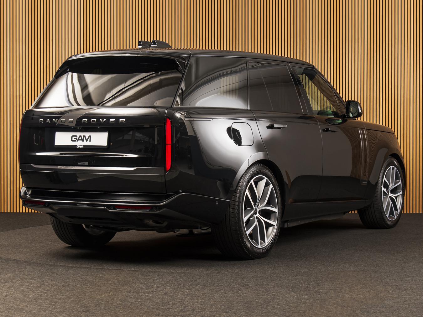 Land Rover Range Rover P550e Autobiography