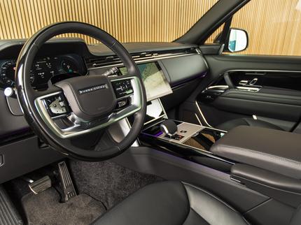 Land Rover Range Rover P550e Autobiography