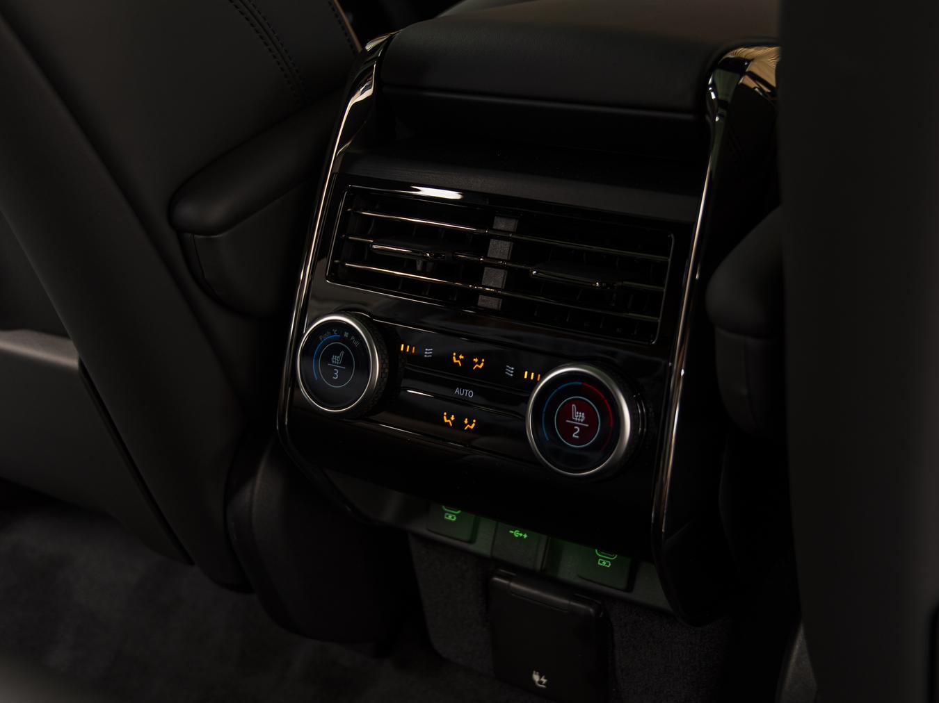 Land Rover Range Rover Sport P550e Autobiography