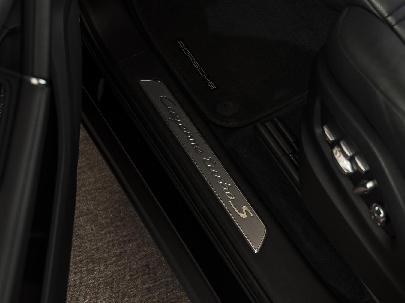Porsche Cayenne 4.0 Turbo S E-Hybrid
