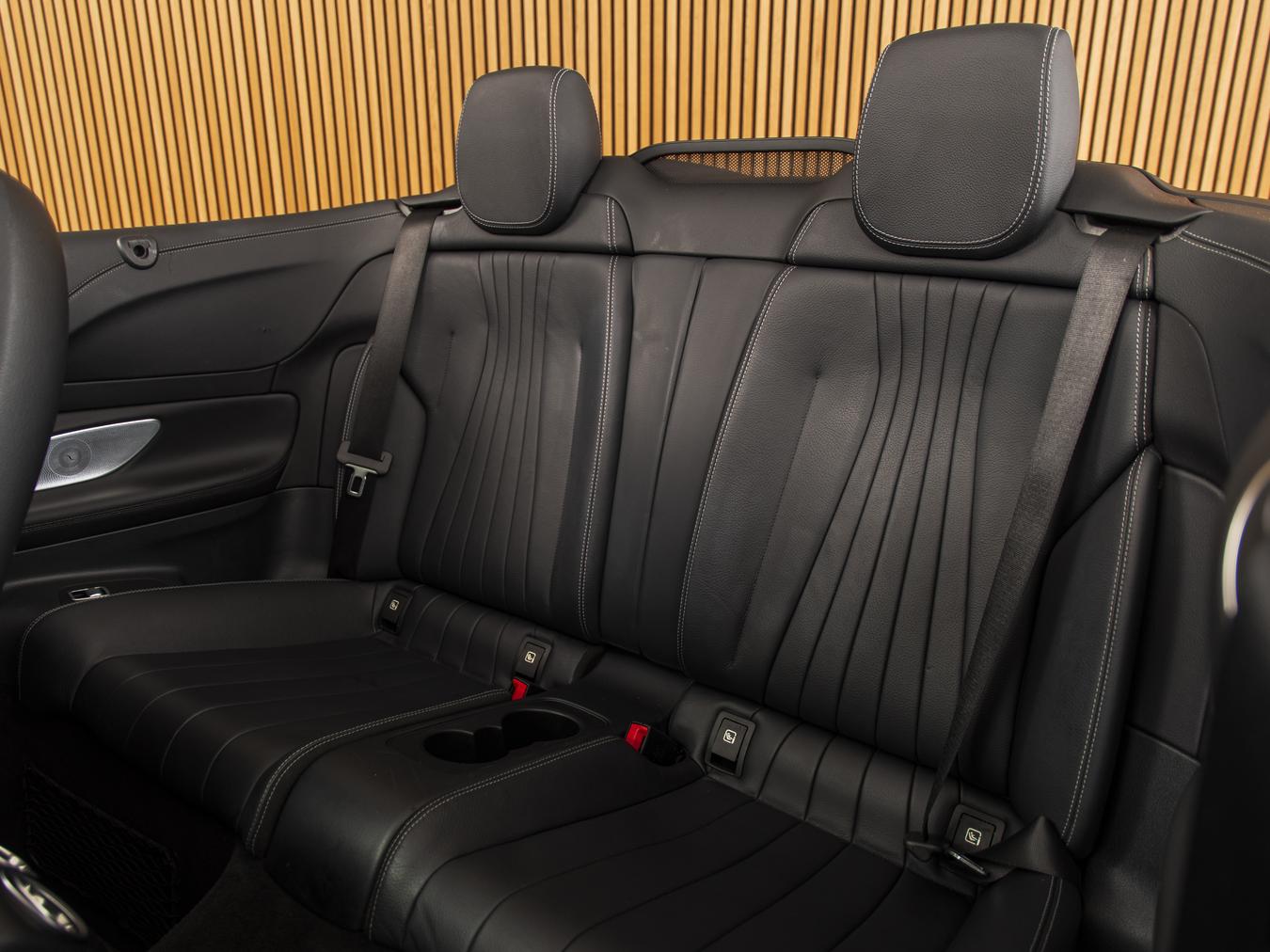 Mercedes-Benz E200 Cabrio