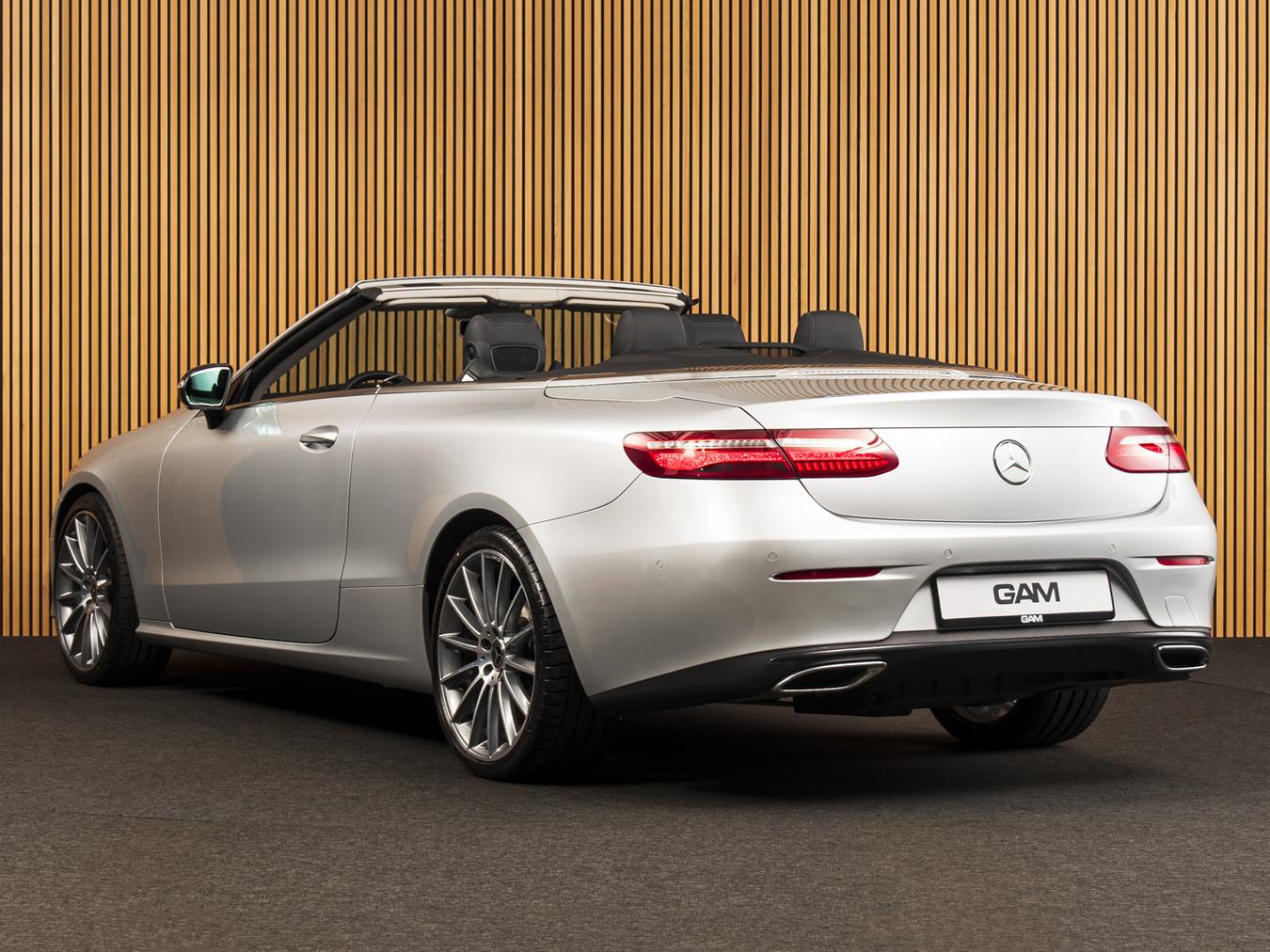 Mercedes-Benz E200 Cabrio