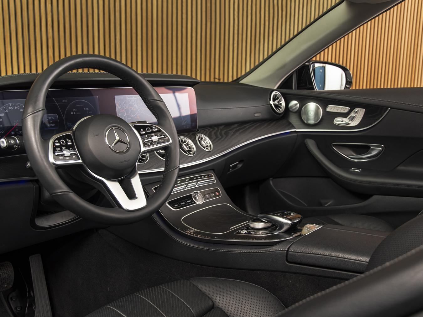 Mercedes-Benz E200 Cabrio