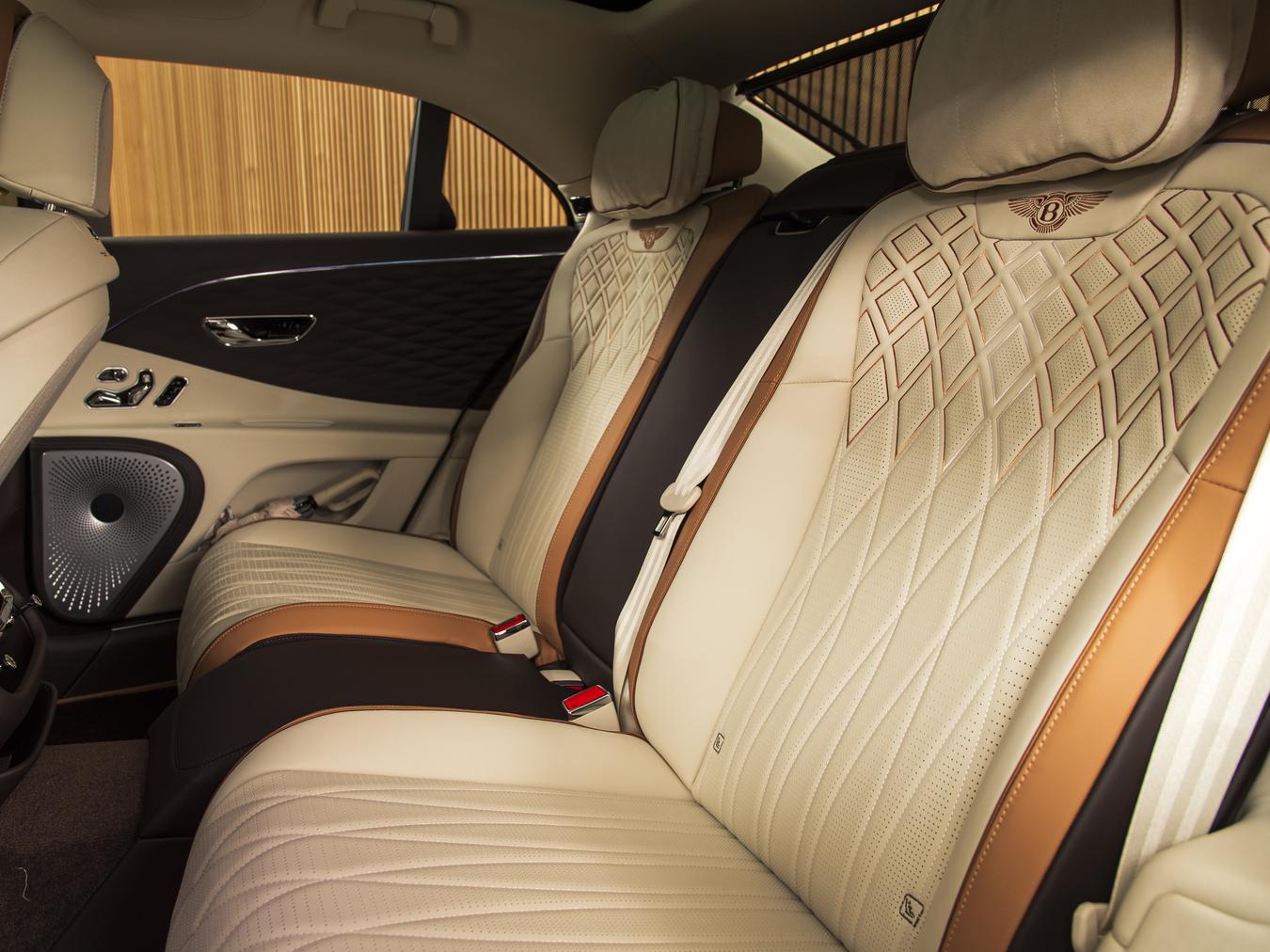 Bentley Flying Spur Hybrid