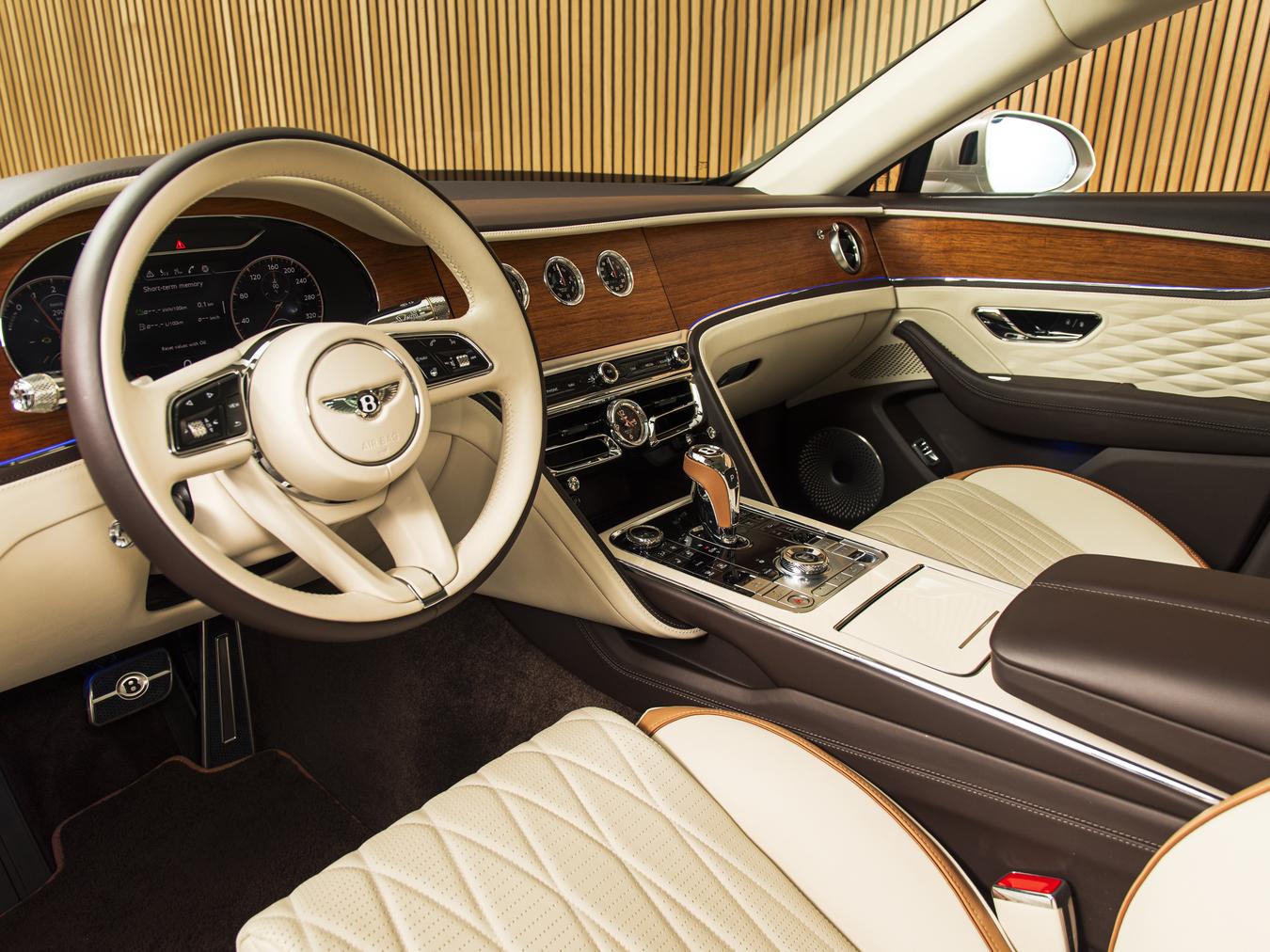 Bentley Flying Spur Hybrid