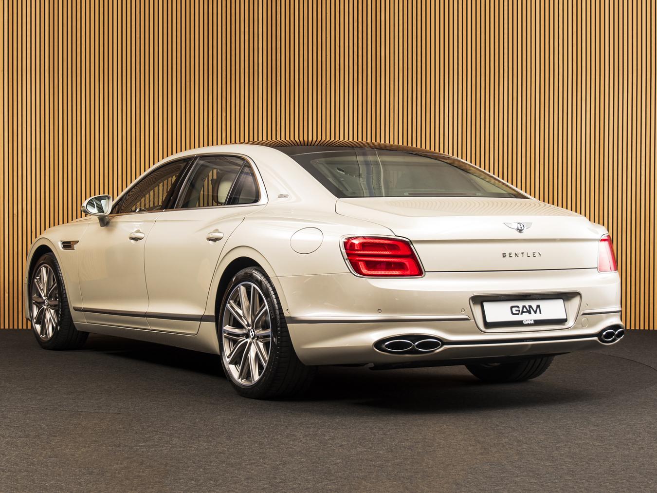 Bentley Flying Spur Hybrid