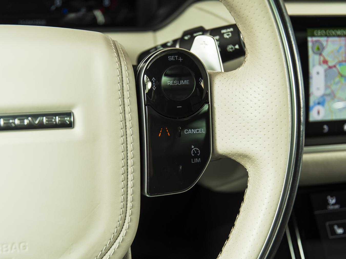 Land Rover Range Rover Velar 3.0 V6 SC AWD R-dynam