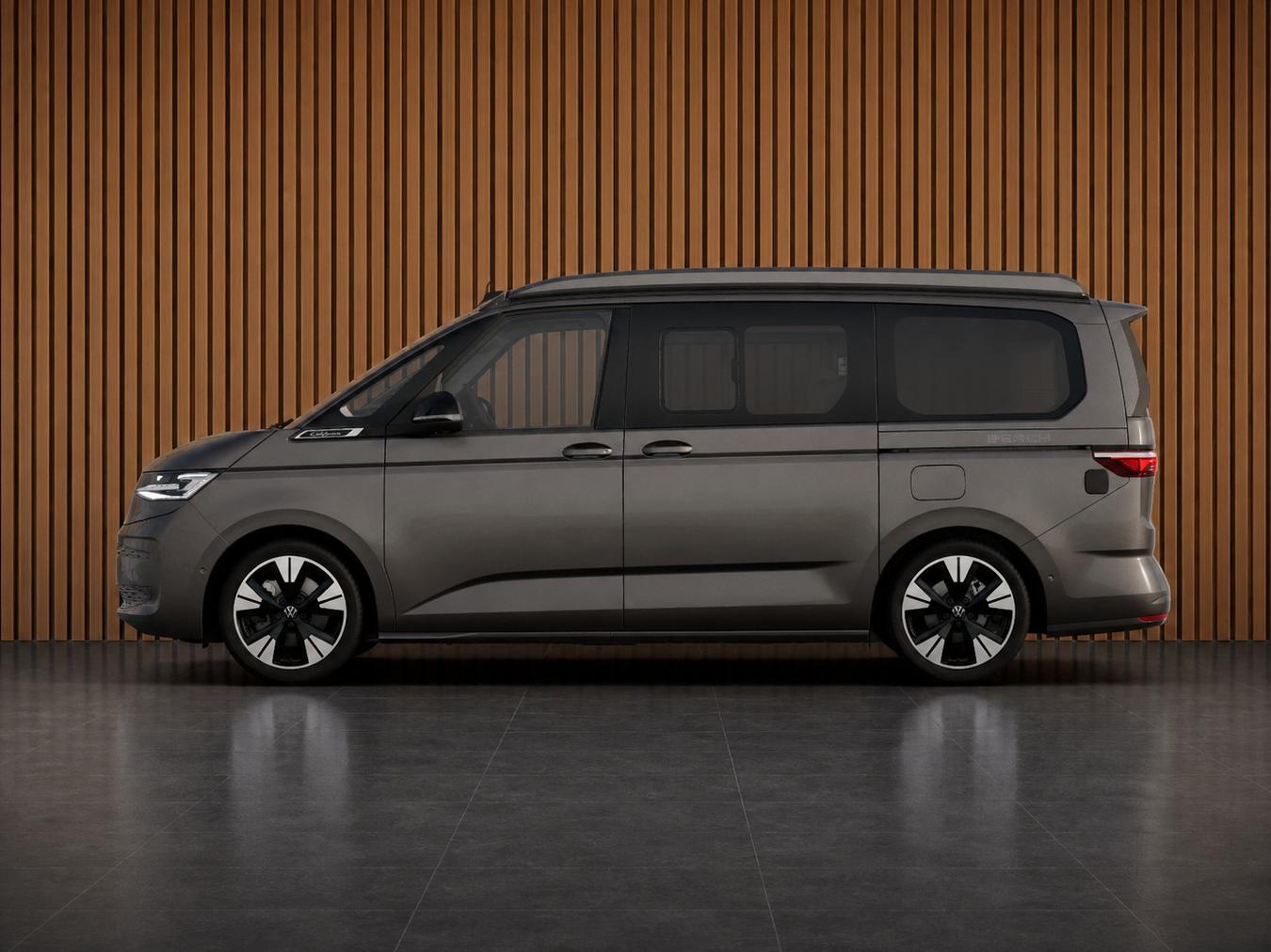 Volkswagen T7 California eHybrid 4M Beach