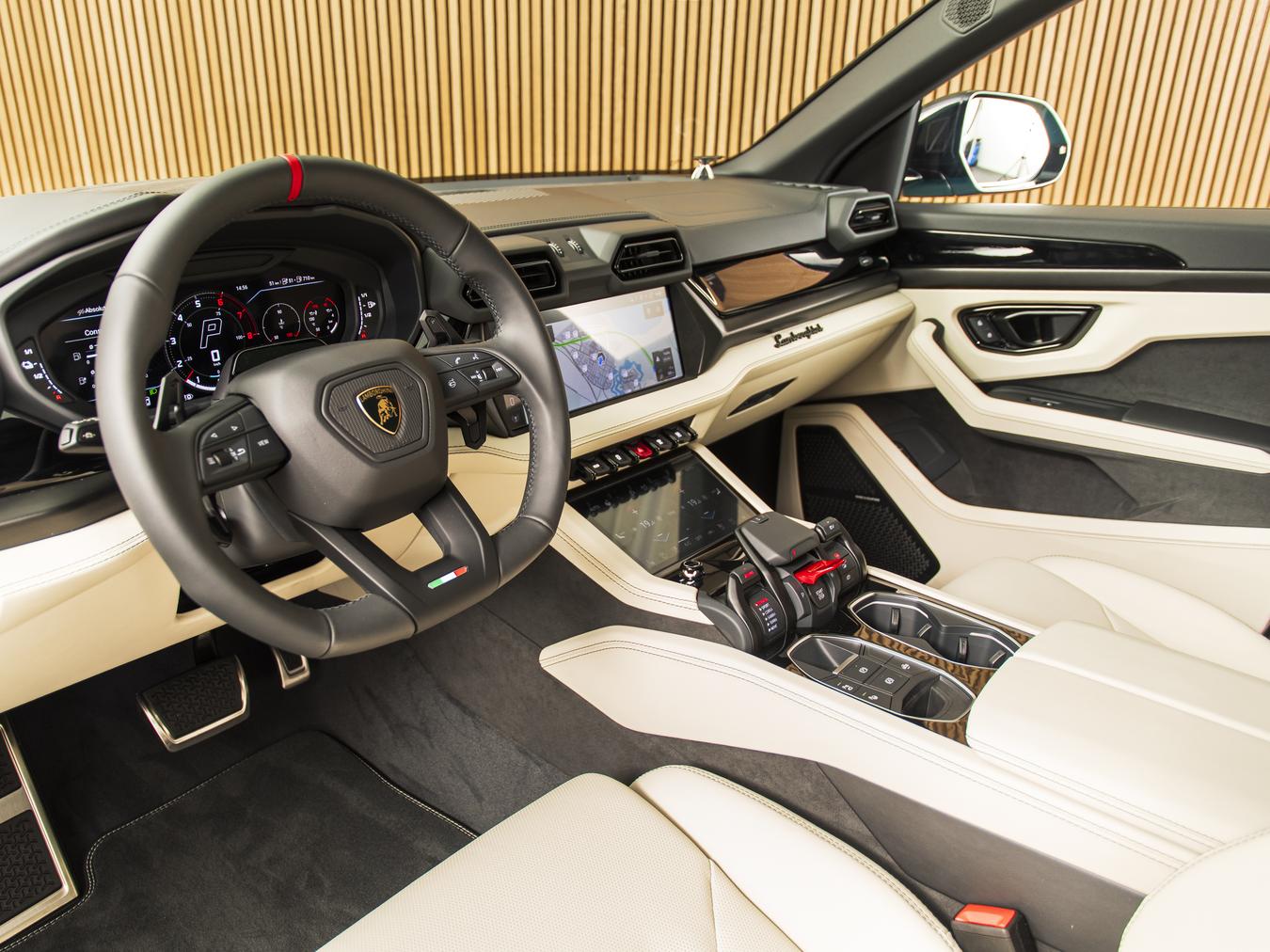 Lamborghini Urus SE