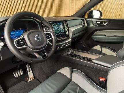 Volvo XC60 T6 Plug-in Hybrid R-Design