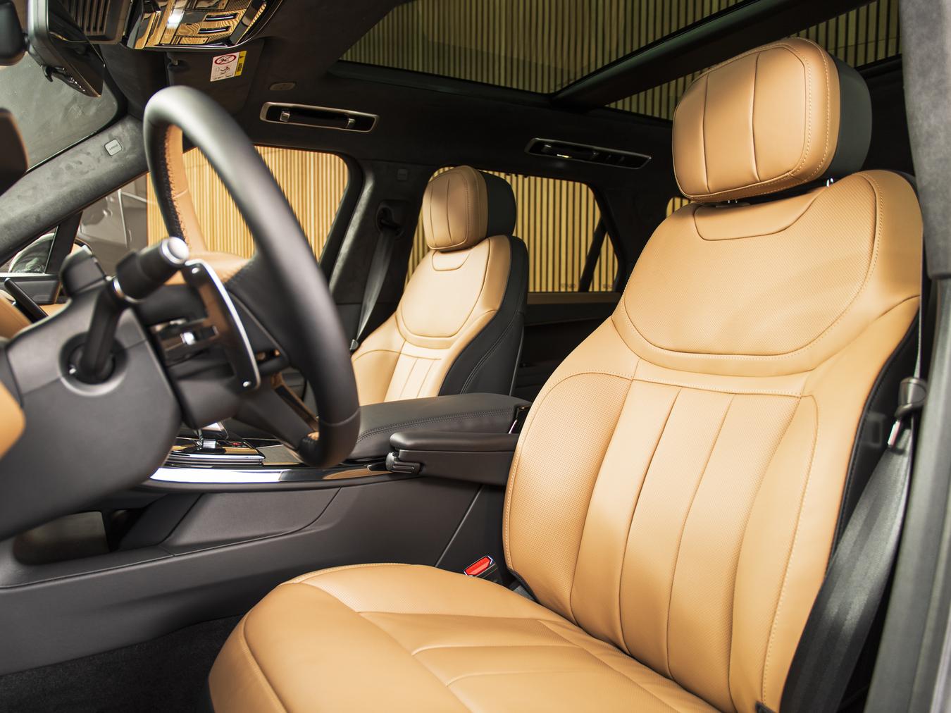 Land Rover Range Rover Sport P550e Autobiography