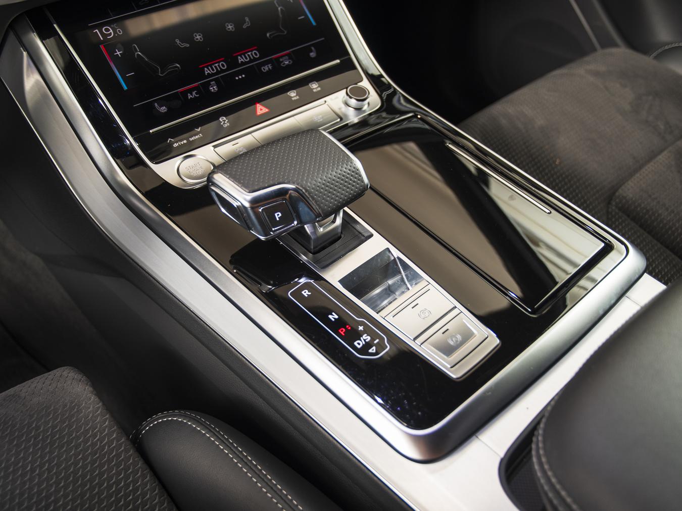 Audi Q7 60 TFSI-e Quattro S-Line