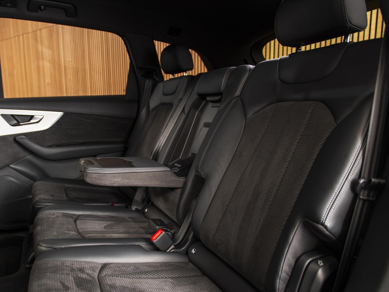 Audi Q7 60 TFSI-e Quattro S-Line