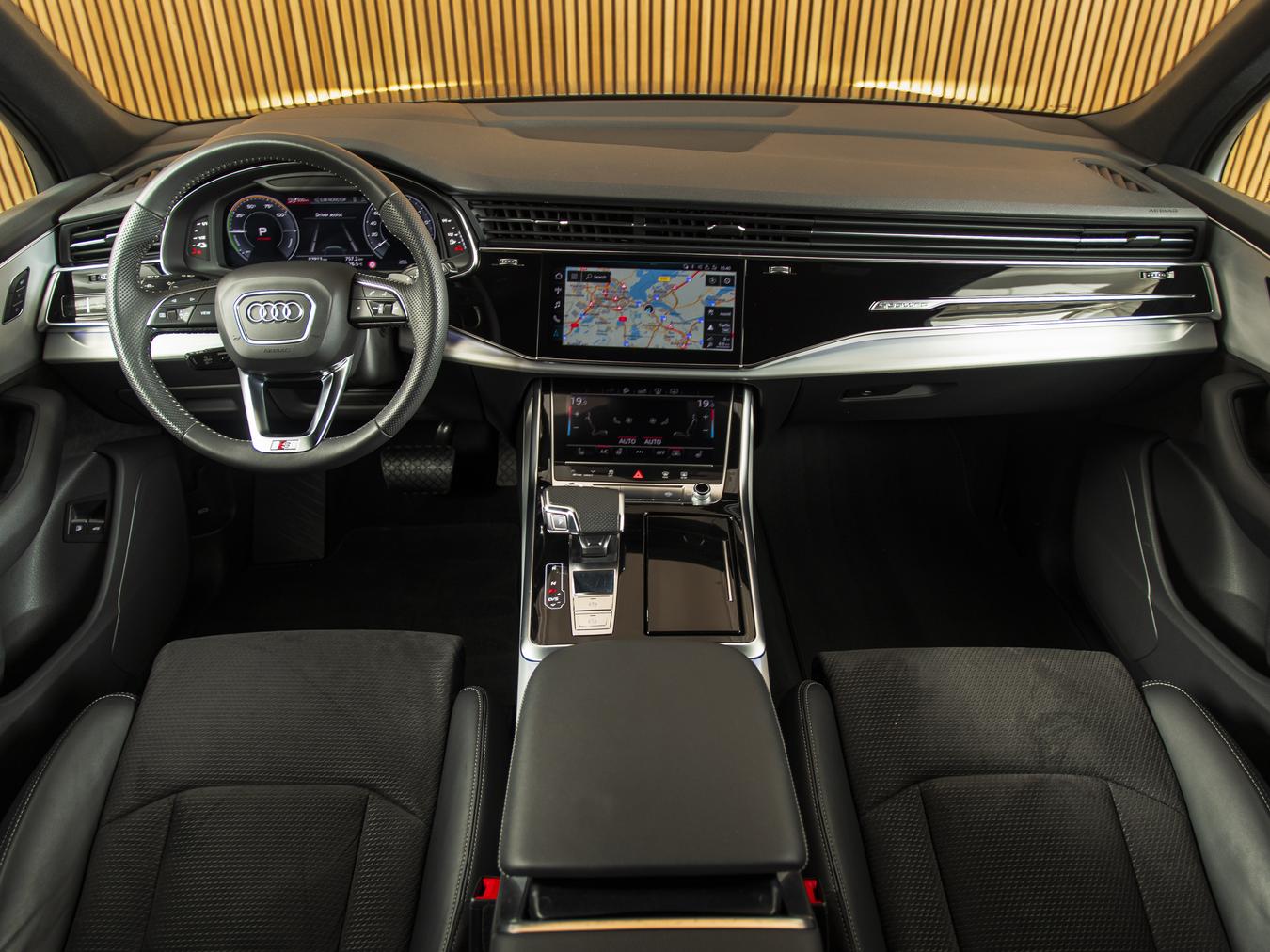 Audi Q7 60 TFSI-e Quattro S-Line