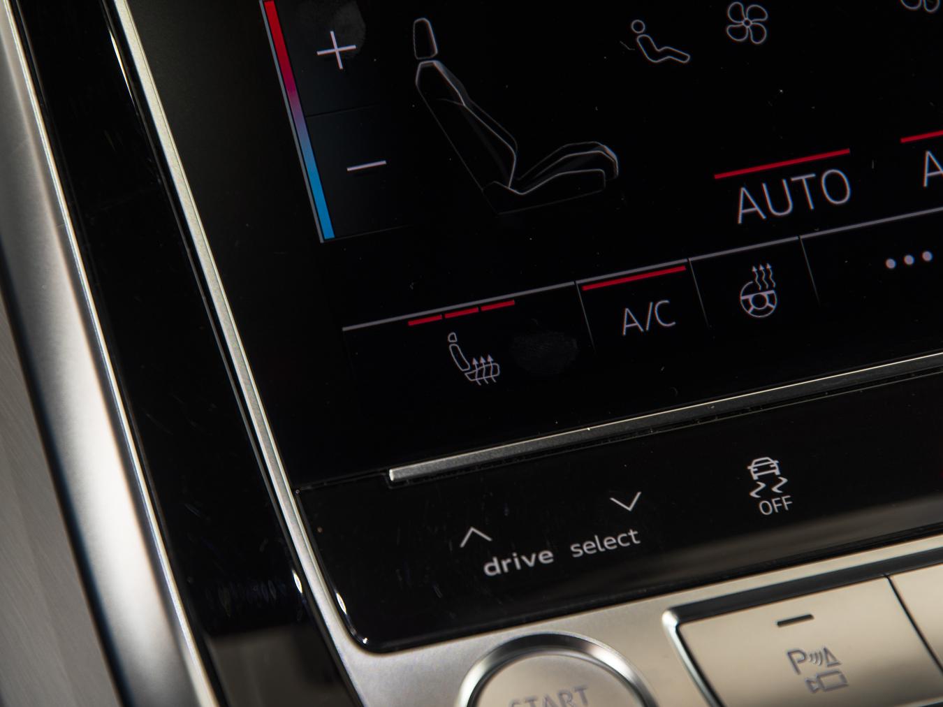 Audi Q7 60 TFSI-e Quattro S-Line