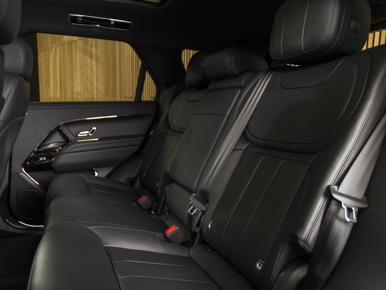 Land Rover Range Rover Sport P460e Dynamic SE