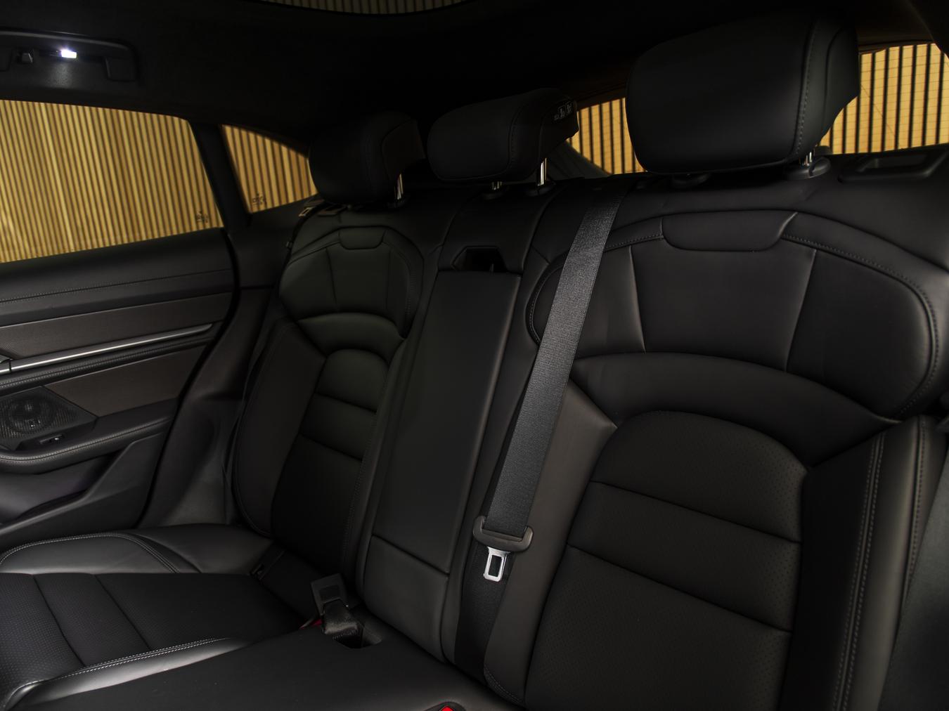 Porsche Taycan Sport Turismo Turbo S