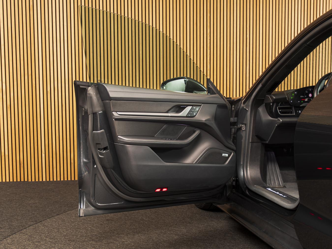 Porsche Taycan Sport Turismo Turbo S