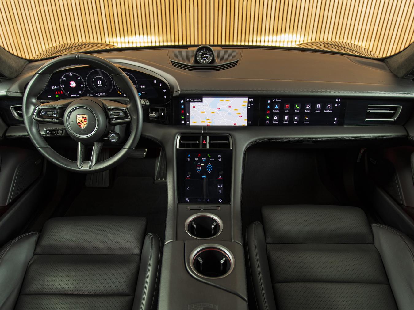 Porsche Taycan Sport Turismo Turbo S