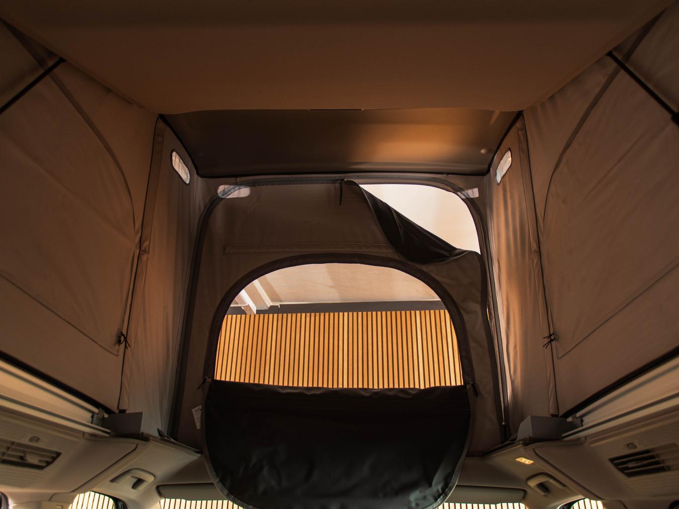 Volkswagen T7 California eHybrid 4M Beach