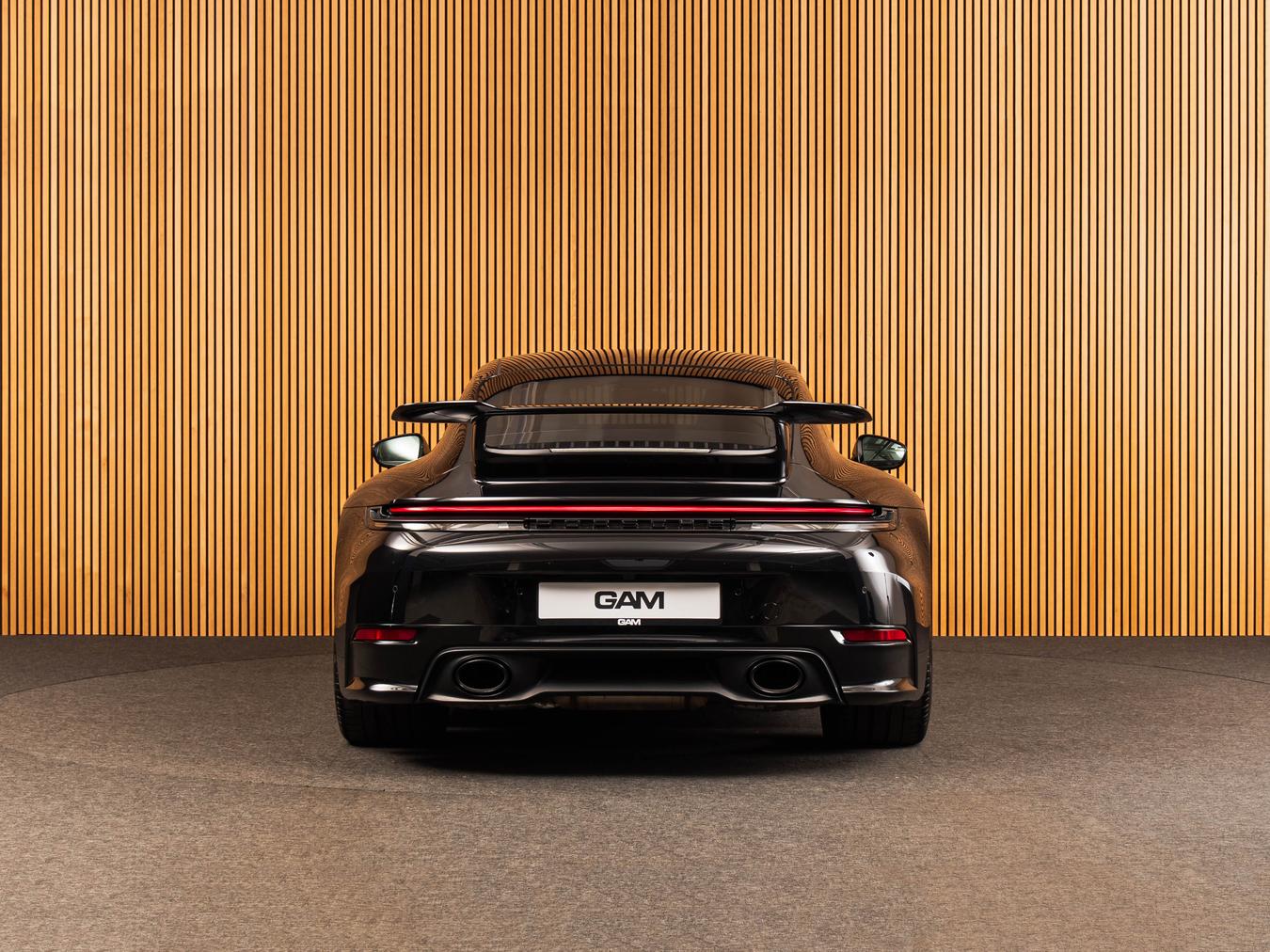 Porsche 911 Carrera