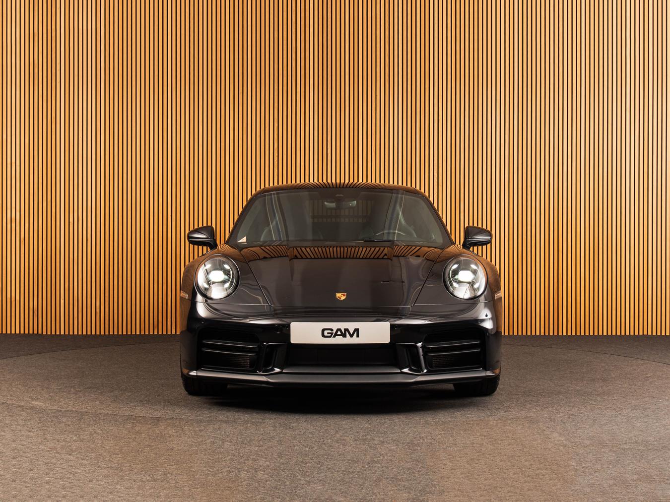 Porsche 911 Carrera