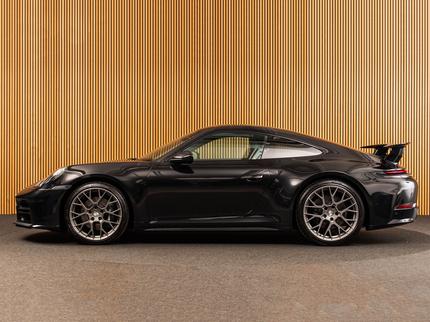 Porsche 911 Carrera