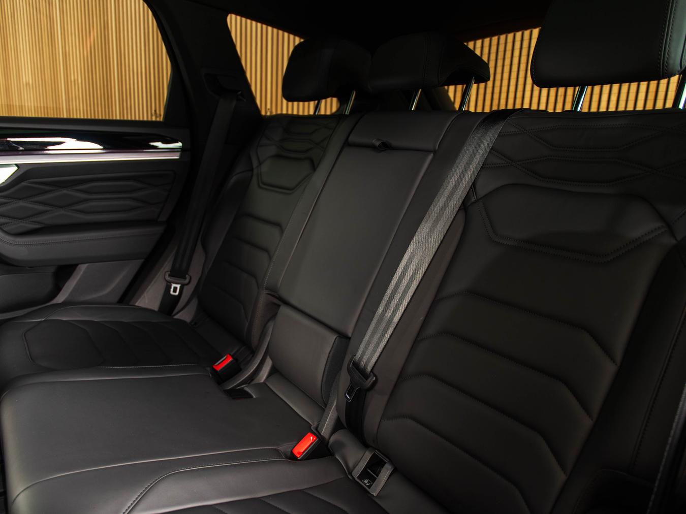 Volkswagen Touareg R eHybrid TSI 4MOTION