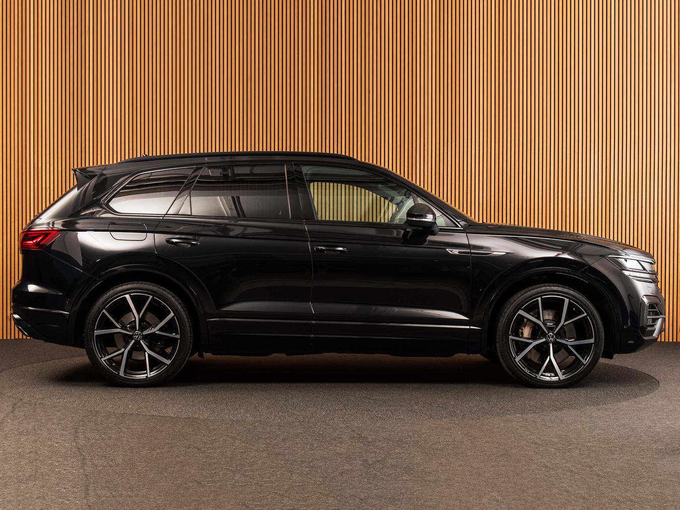 Volkswagen Touareg R eHybrid TSI 4MOTION