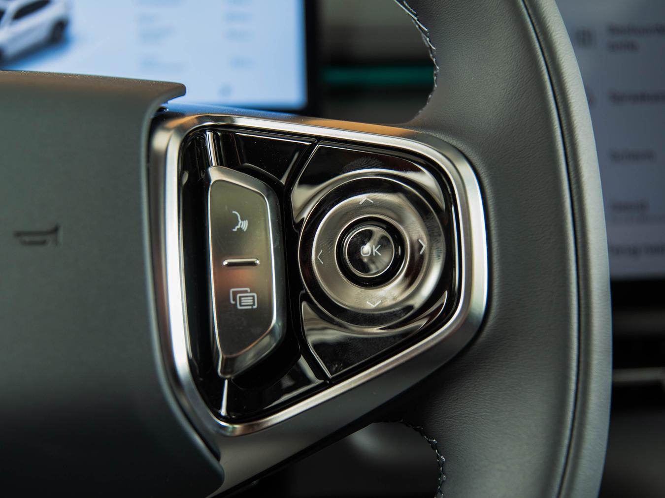 Geely Starray EM-i Max+