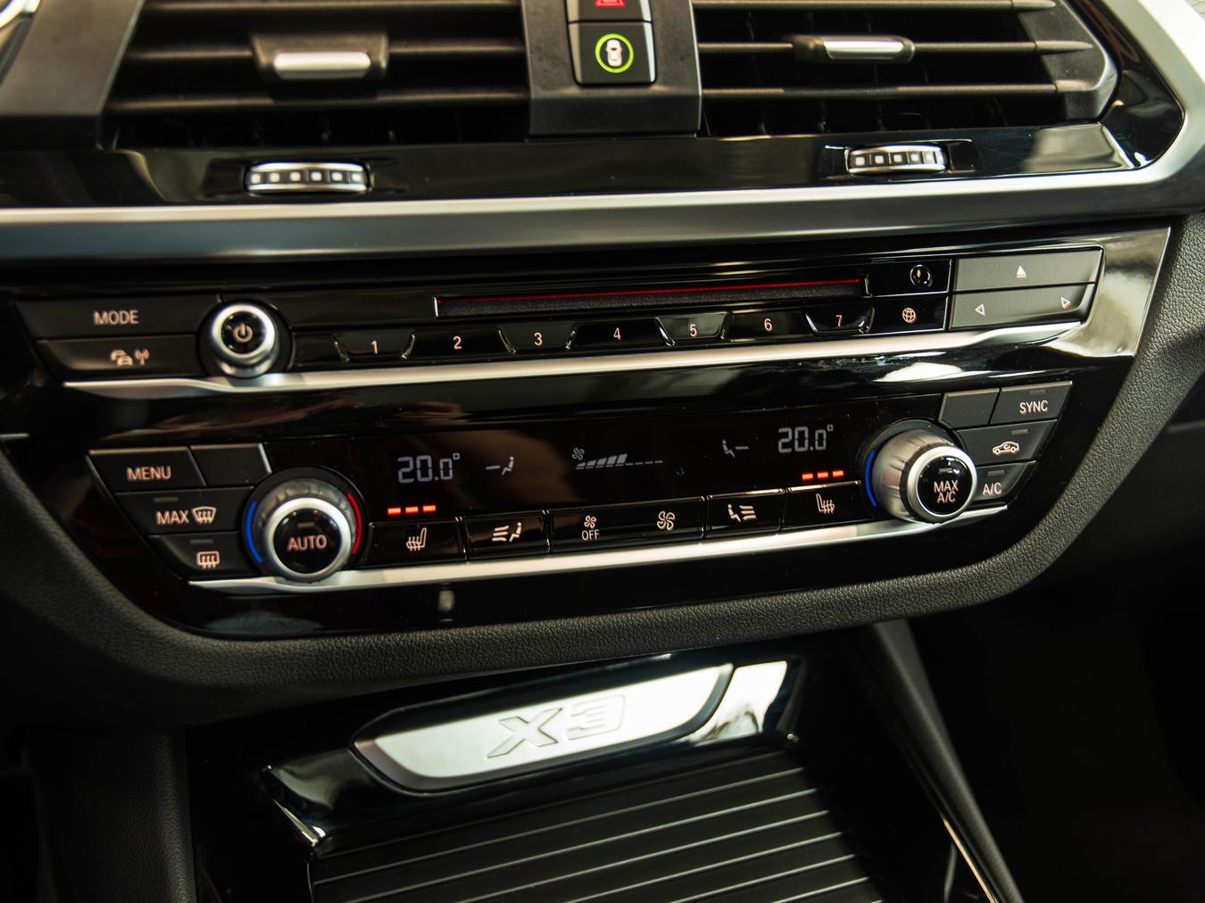 BMW X3 Xdrive20i