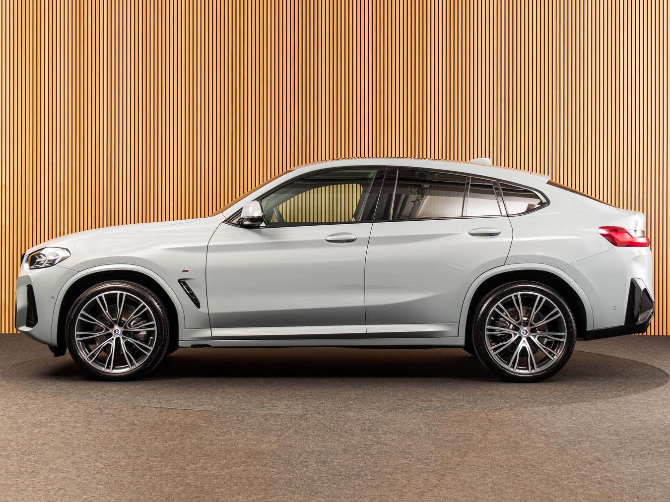 BMW X4 Xdrive20i